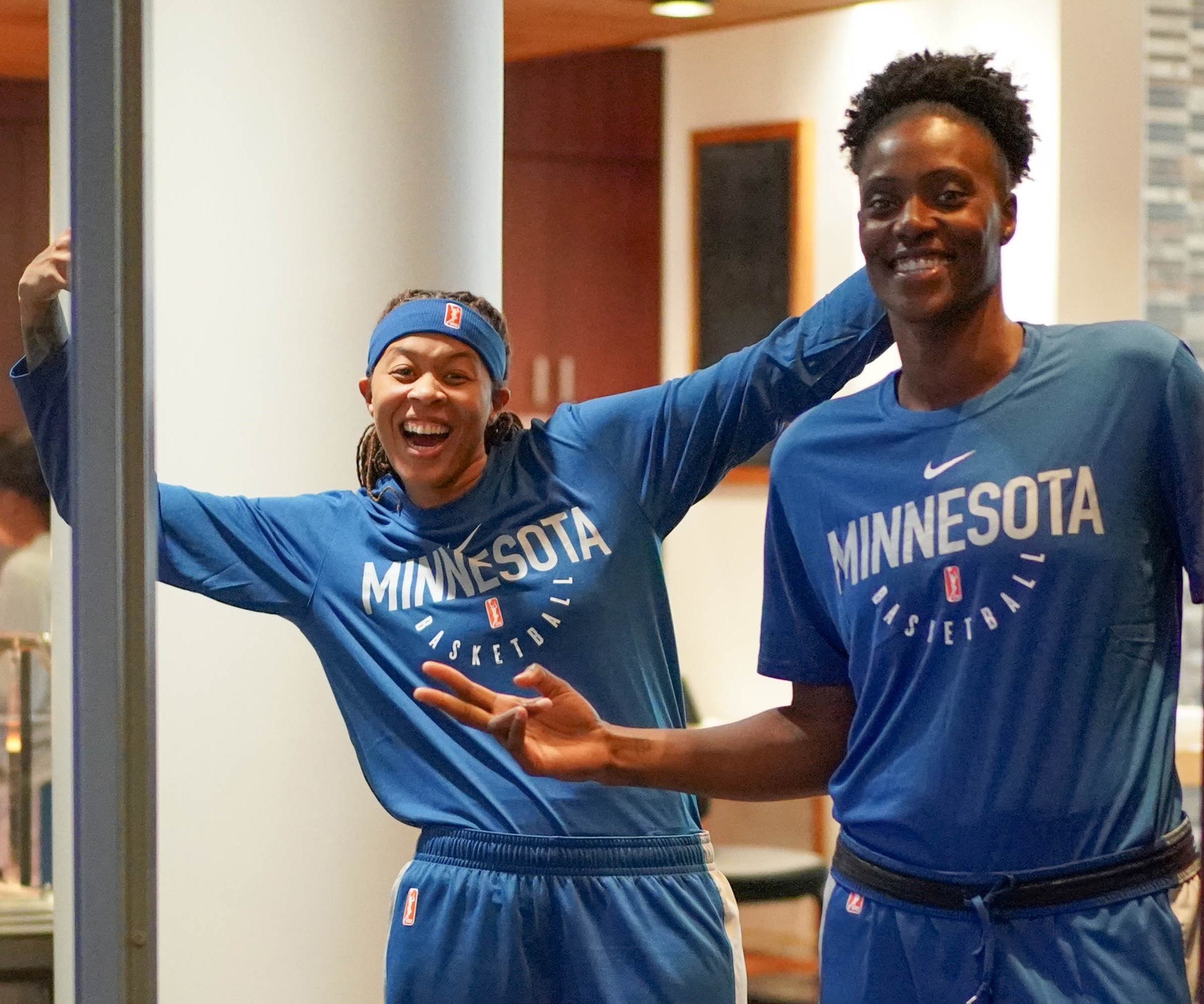 Seimone Augustus And Sylvia Fowles Are The Leaders The Lynx Need